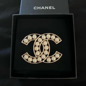 Authentic Chanel Pearl Brooch